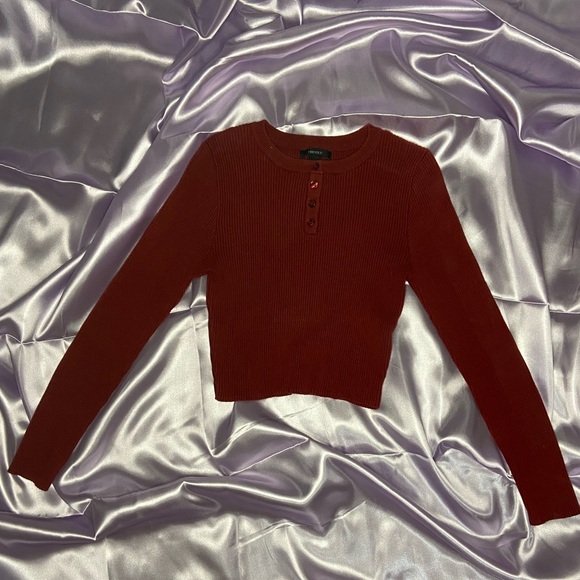 3 ADORABLE LONG SLEEVES BUNDLE!! - Picture 4 of 8